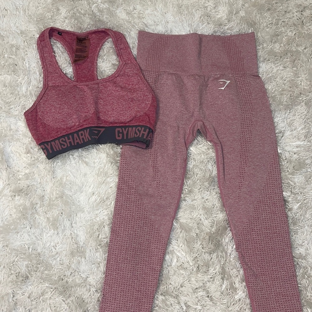 Gymshark set/ small bra/ xs leggings